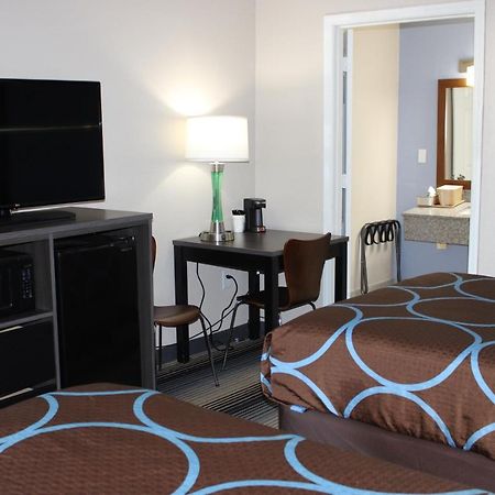 Super 8 By Wyndham Morganton Hotel ภายนอก รูปภาพ